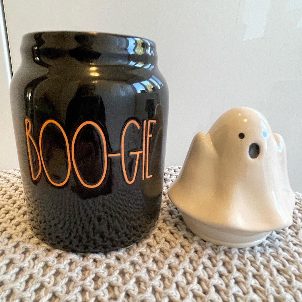 RAE DUNN- Halloween 👻 BOO-GIE Canister Jar with Ghost Lid 🖤